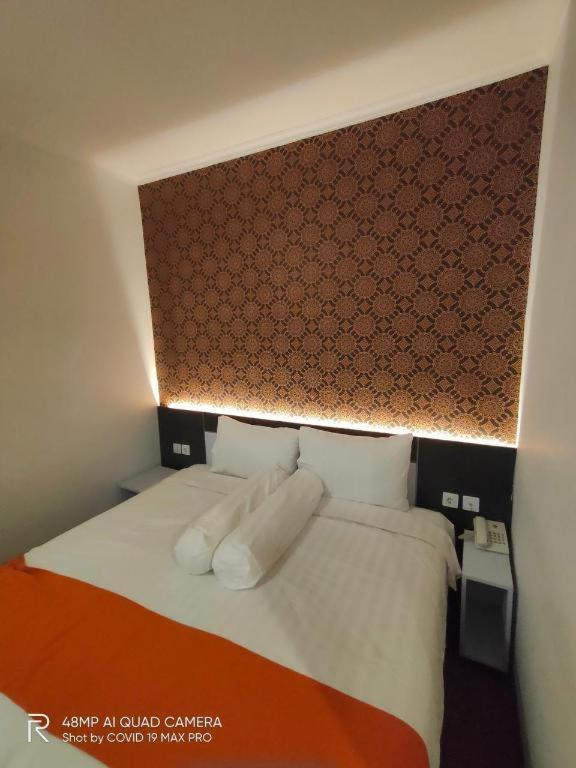 Front One Boutique Tugu Muda Semarang Hotel Kültér fotó