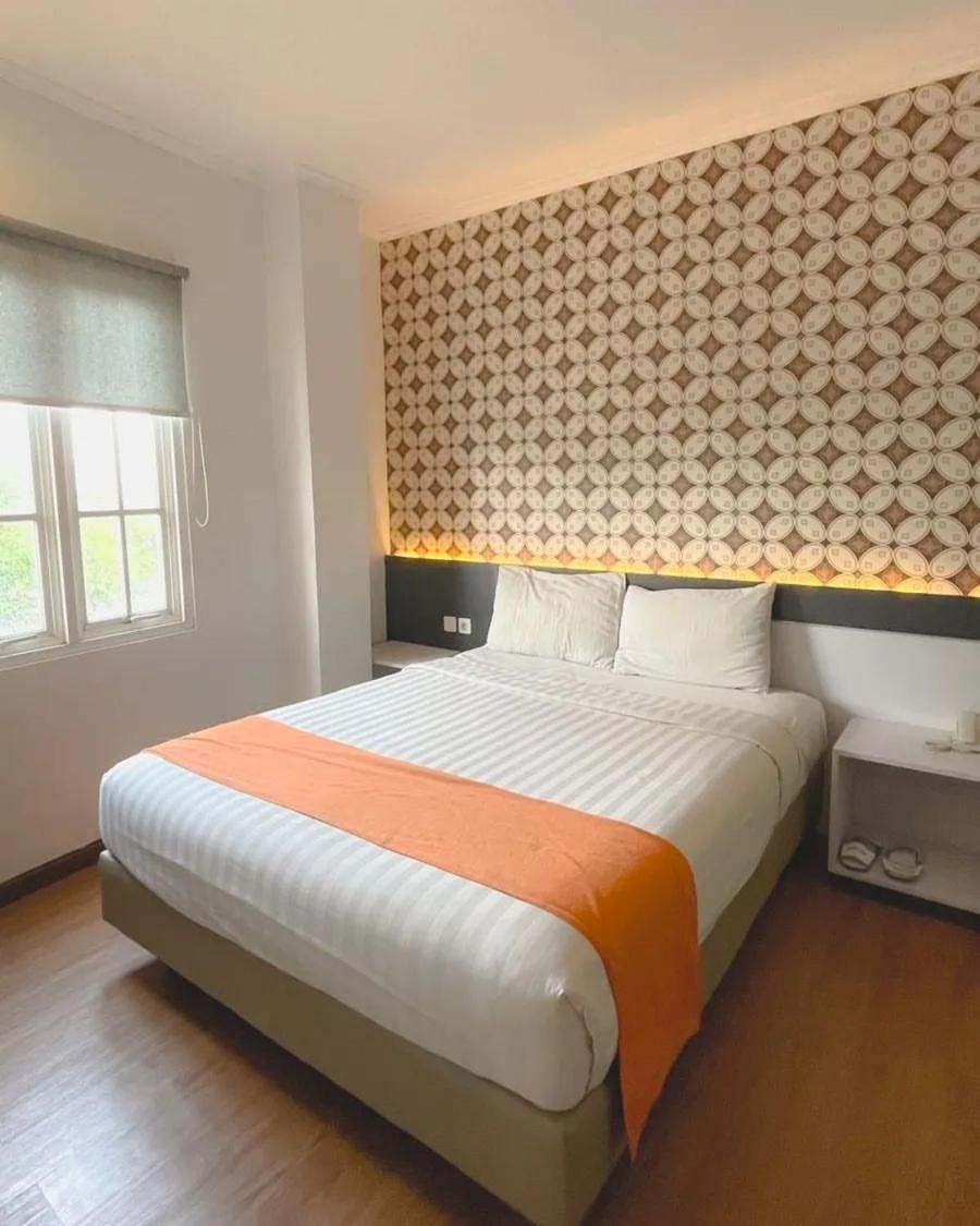 Front One Boutique Tugu Muda Semarang Hotel Kültér fotó